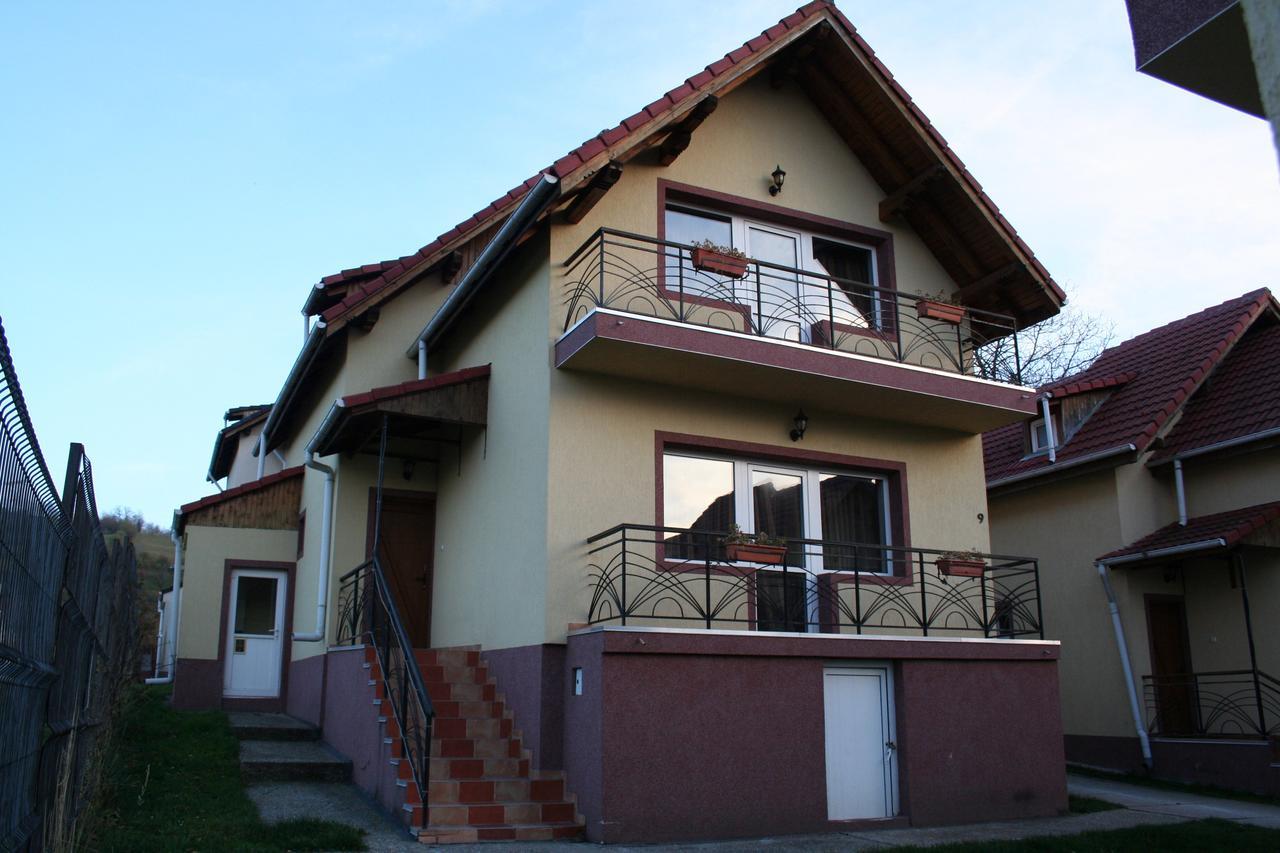 Hotel,Villas & Events Bran Bran (Brasov) Extérieur photo